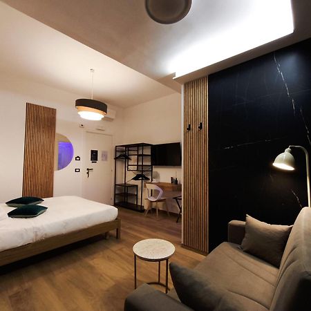 Armony Luxury Suites Aeroporto di Catania Fontana Rossa Esterno foto