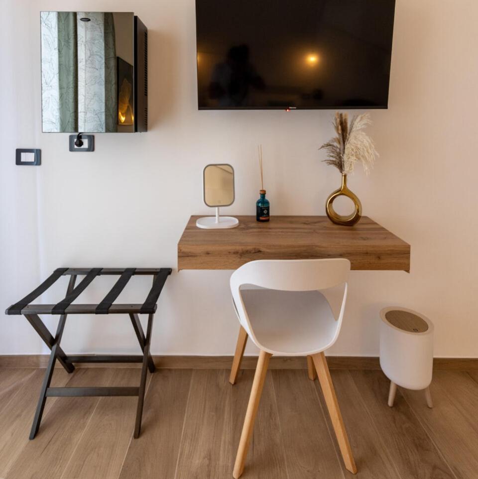 Armony Luxury Suites Aeroporto di Catania Fontana Rossa Esterno foto